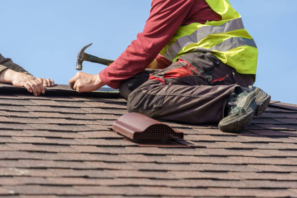 Best Shingle Roofing Installation  in Wellsville, MO